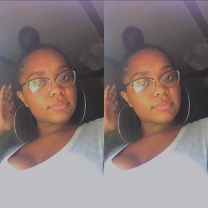 Meet your Posher, Shanti